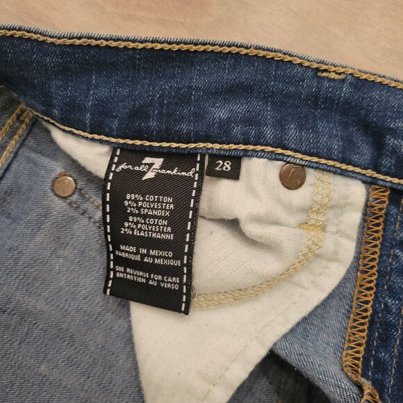 7 For All Mankind Cropped Skinny  Medium Wash Distressed Jeans Sz 28 - Picture 3 of 11